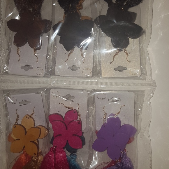 Earings 12pcs/dz - Picture 3 of 3